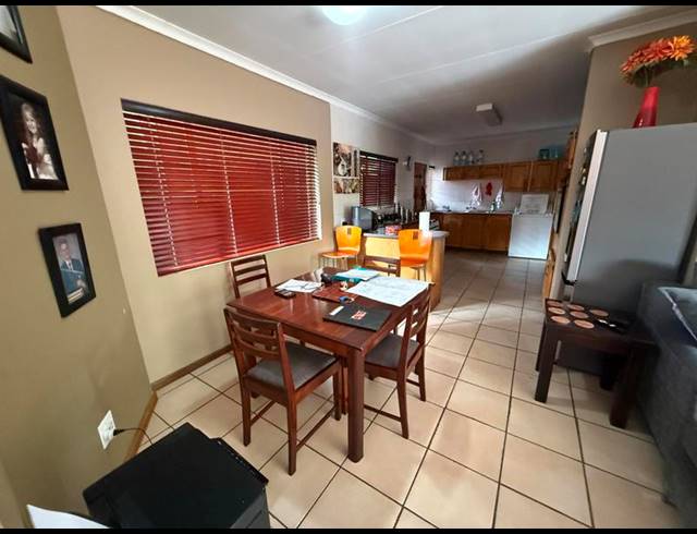 4 BEDROOM HOUSE FOR SALE IN THE REEDS